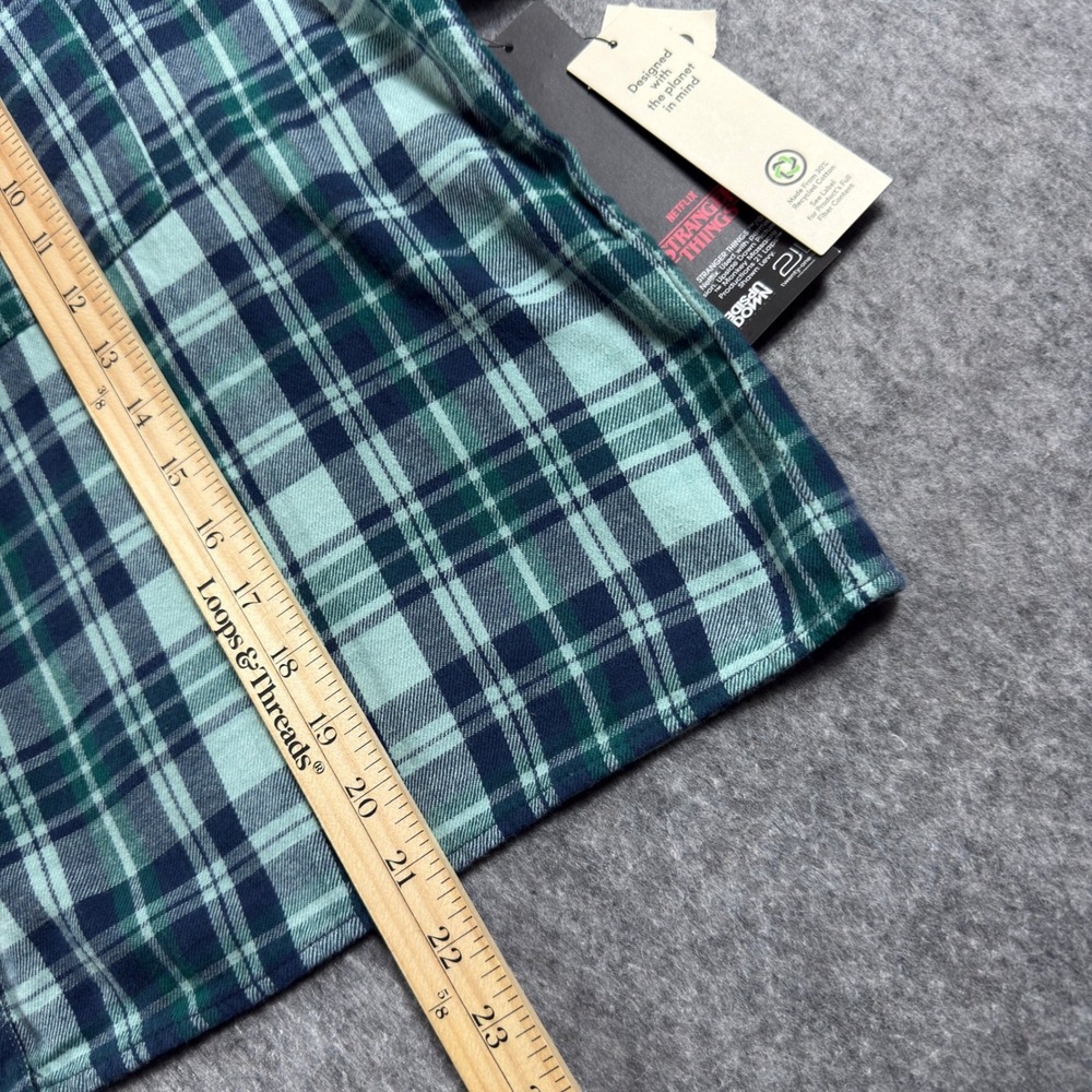 No Boundaries Netflix Stranger Things Cotton Cropped Flannel Hawkins Womens XL - Picture 3 of 10